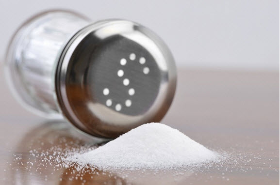دراسة: الملح يسبب ارتفاعًا الدم