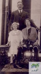 Myrtle_Corbin_with_husband_and_daughter.jpg Myrtle_Corbin_with_husband_and_daughter.jpg